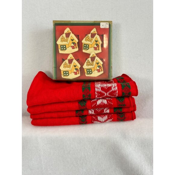 Vtg Set Of 4 Christmas Napkins & Rings Wooden Snowy Houses Embroidered - Picture 1 of 12